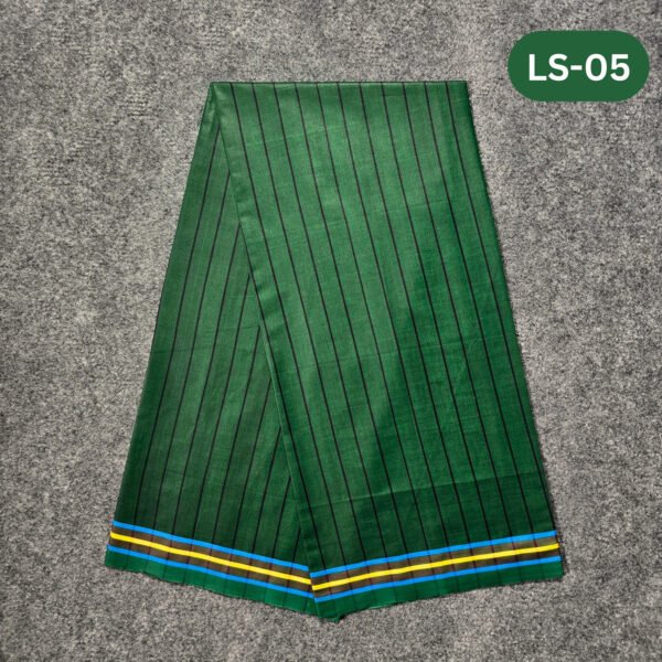 5.5 Hand Soft Cotton Light Check Lungi LS-05