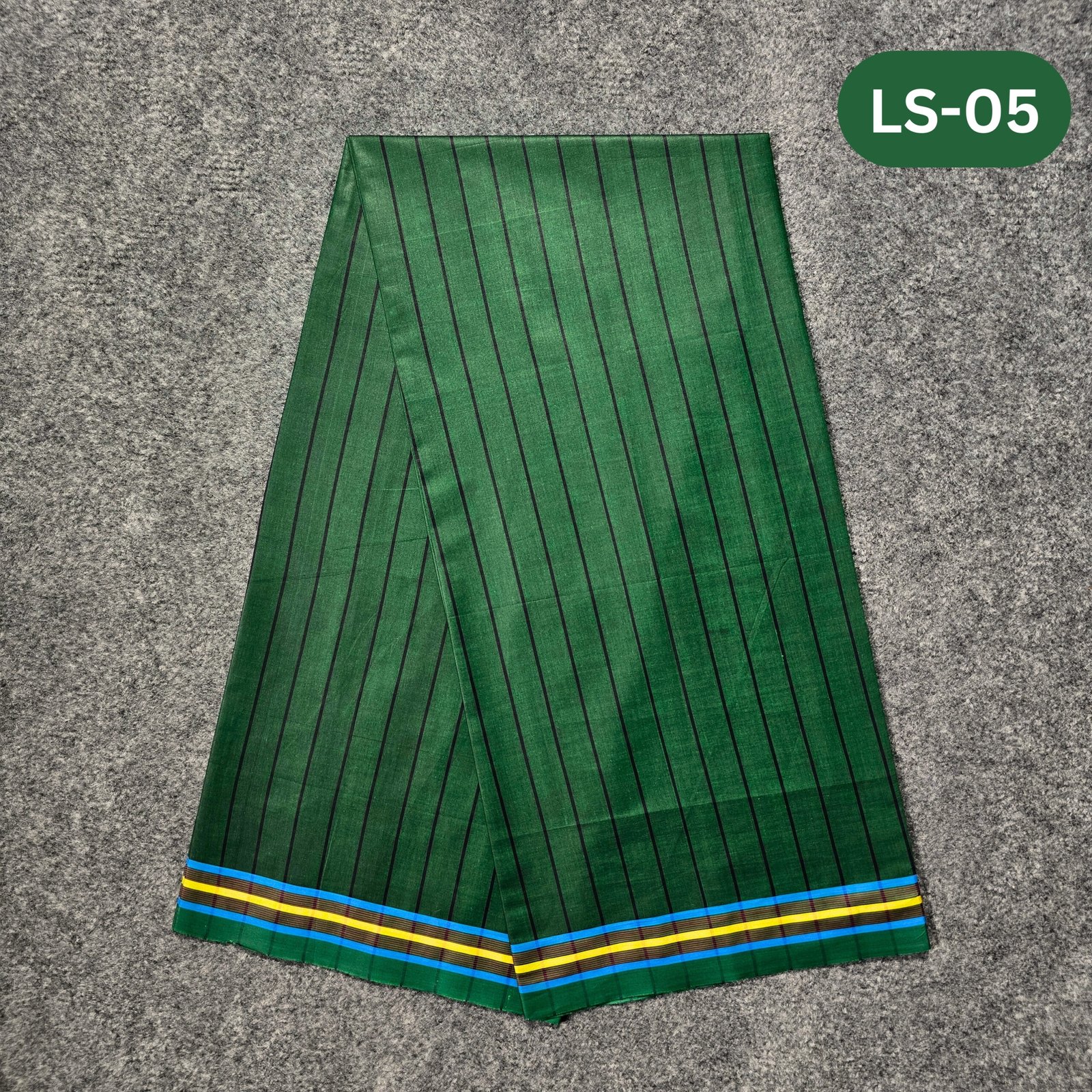 LS-05 5.5 Hand Soft Cotton Light Check Lungi LS-05 - Image 1
