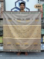 Royal Jecquard Lungi A44 - Image 2